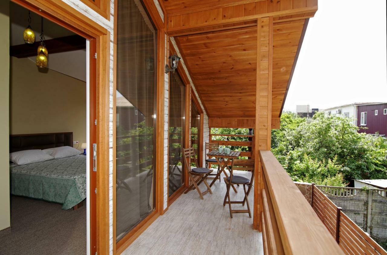 Отель 14 Gagra Exterior photo